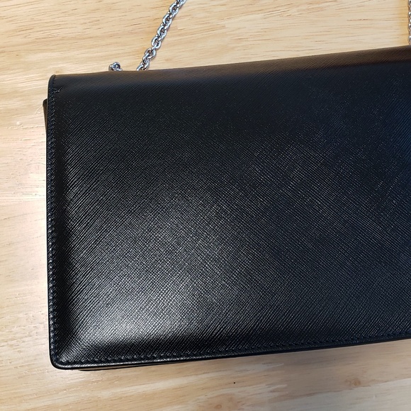 AUTH Salvatore Ferragamo Black Saffiano Vara Bag - Picture 16 of 16